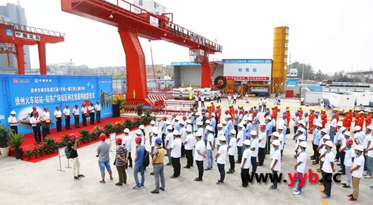 ���|Ԫ�칤����ƽ��ܘ�(g��u)�C���O(sh��)���ݵ��Fһ̖��