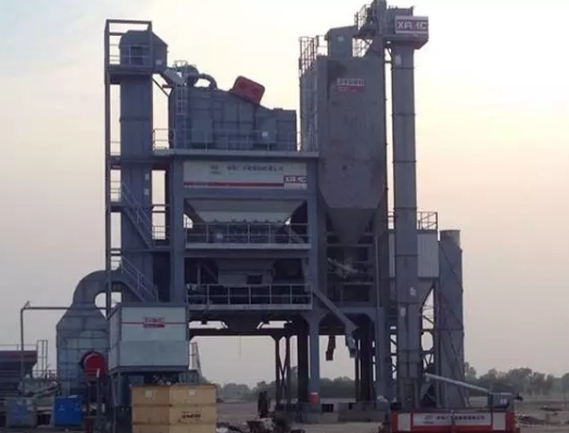 �н������փ���J3000�͔����O(sh��)���N���ͻ�˹̹