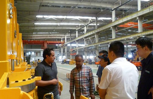 ʯú�C(j��)��˾�S܇(ch��)���ؙC(j��)ӭ��(l��i)�Ж|�Ñ��^����