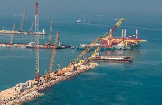 �칤10�_(t��i)�Ď����ؙC(j��)�l(f��)����ɫ���Ј�(ch��ng)