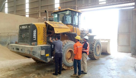 ɽ�|�R���b�d�C(j��) �͸��g�ԏ�(qi��ng)