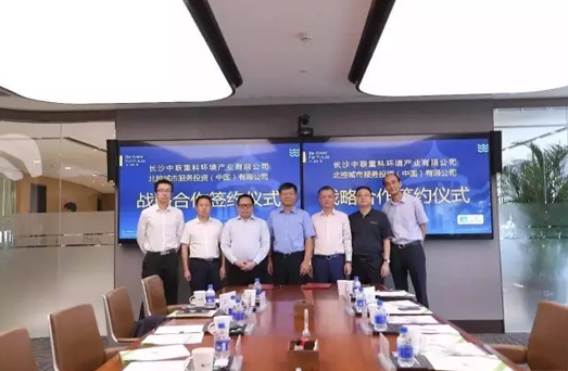 �������A  ��(li��n)�h(hu��n)���c���س��з���(w��)��ӆ��(zh��n)�Ժ����f(xi��)�h