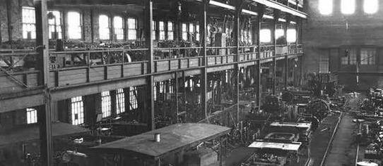 Holt Caterpillar Co.�����ر���ǰ��֮һ��λ��Peoria�Ĺ��S܇�g���z��1910�ꡣ