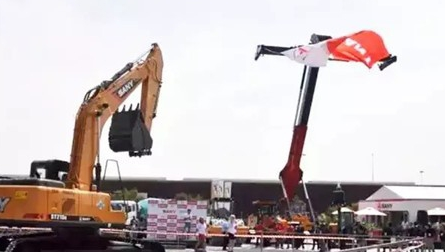 show time!��һ�ع�����ڶ��÷��ތ��R���̙C(j��)еչ