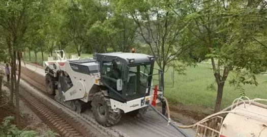 �S�ظ�WR 2000 XL���O(sh��)���r(n��ng)��