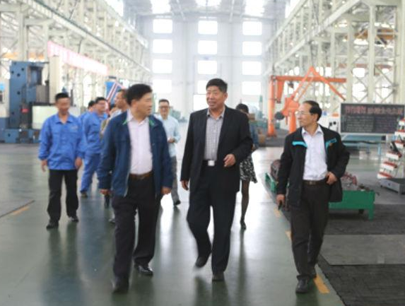 ���Aӭ��(l��i)�������C(j��)е�ИI(y��)�֕�(hu��)�L(zh��ng)����܎����