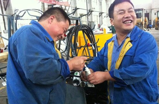 ꃽ��Cе�b��܇�g̎̎�ᳫ��(ji��)��֮�L(f��ng)