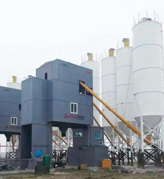 ���A���F����վ��������ɽ�L�����