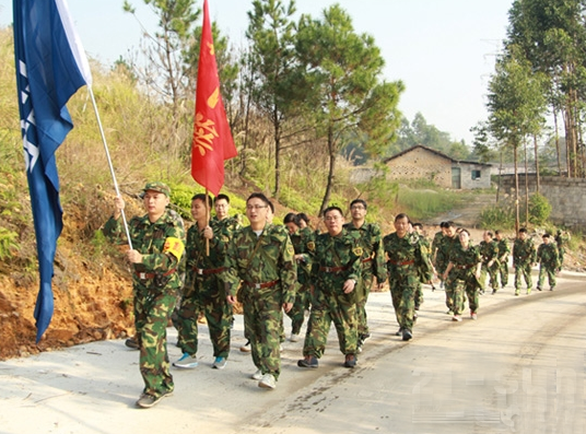 �����иߌӽ�(j��ng)��ͽ���������(d��ng)չ܊���L(f��ng)��