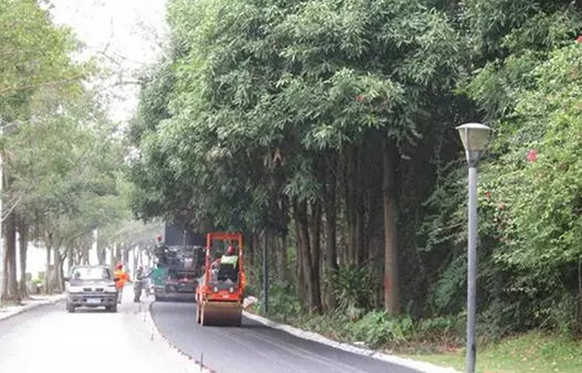 �ό���·�F(xi��n)�����պ��R ���͸ˮ��ɫ�r��