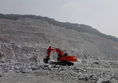 ��ʿ���ڙC(j��)�ں��վ������ʾ  �����ܫ@ٝ