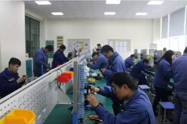 �׌�&ldquo;�칤���A(ch��)��&rdquo;�b�{(di��o)�ˆT���ܸ�(j��ng)ِ