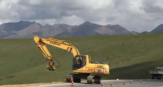 �����������ݼ��ϵ������ھ�C(j��)