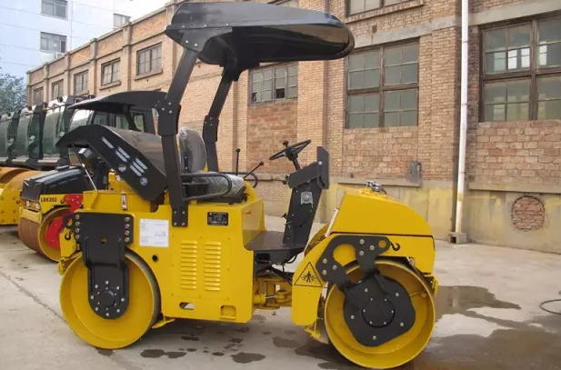 ������󽻸��Ñ�С��JCC303�p�݆��·�C