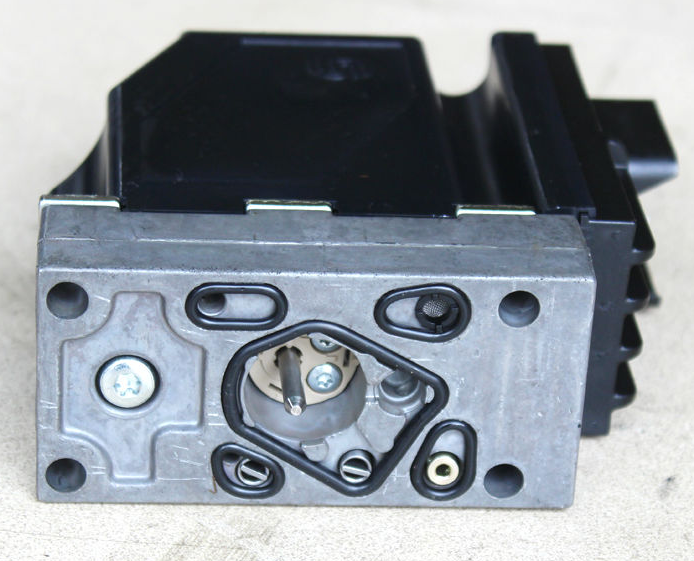 �P(gu��n)�ڔ�䁙C(j��)ݔ���Ϲ��ϵĆ�(w��n)�}��Q