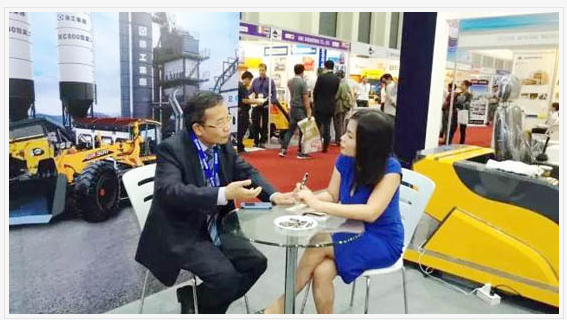 �칤�O(sh��)�䅢չ̩��(gu��)�������̙C(j��)еչ  �@������ӆ�ν�ǧ�f(w��n)��Ԫ