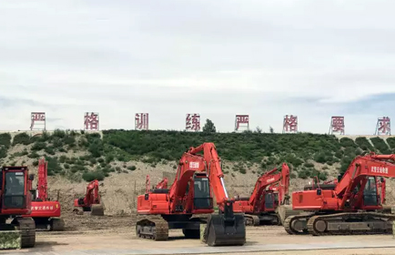 ��һ�ؙC(j��)ο���侯��ͨ�ٱ��߾�Ԯ�O(sh��)��Ѳ�z��ӈA�M�e��