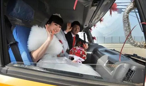 �e�_��������ؙC(j��)��Y