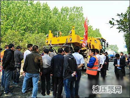 �칤��ټ�������ʩ���^Ħȫ���_չ