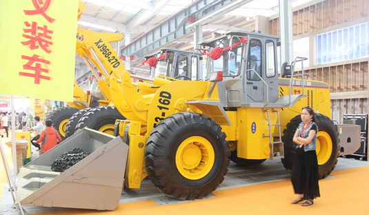 �B��C(j��)е���ӵ�ʮ�����ϰ�ˮ�^ʯ��չ