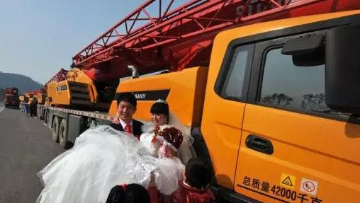 �e�_��������ؙC(j��)��Y