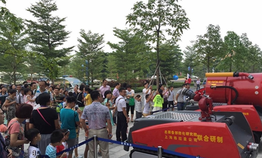 �����������C���ˬF(xi��n)��&ldquo;��(li��n)�W(w��ng)+&rdquo;������C����չ