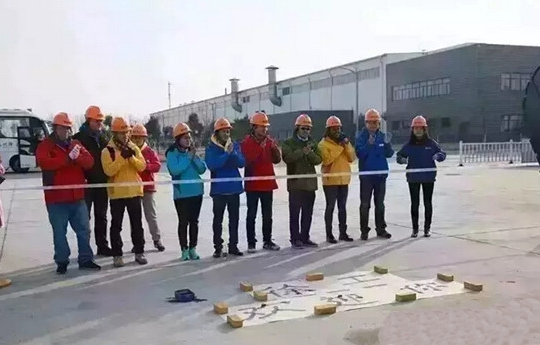 ����&ldquo;�칤����(x��)��&rdquo;�c�칤�ڙC���H�ܽ��|