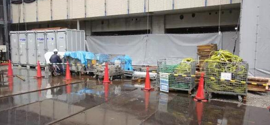 �����ռ{��ʮ��ϧ��