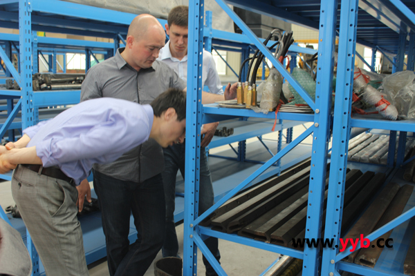 ���_˹�Ñ������̙C(j��)е֮���xُ(g��u)��䁙C(j��)���