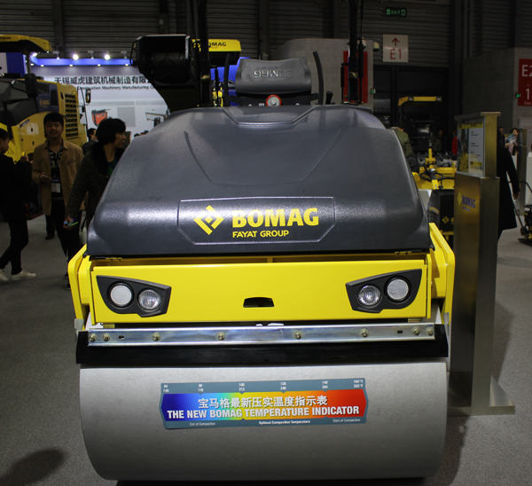 ���R��BW138AD