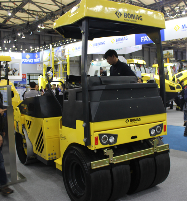 ���R��BW131ACW