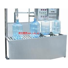 �N���õ�Сƿˮ���b�C�r����ô����Сƿˮ���b�C������