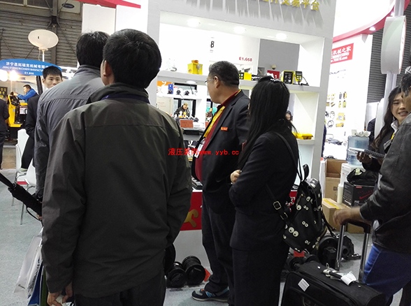 ���̙C(j��)е֮����2016���Ϻ����Rչ�������ĵ���(l��i)